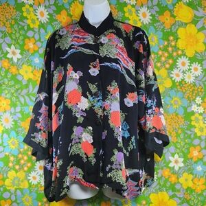 Norm Thompson Vintage 80s/90s Floral Kimono Style Oversized Blouse Cardigan